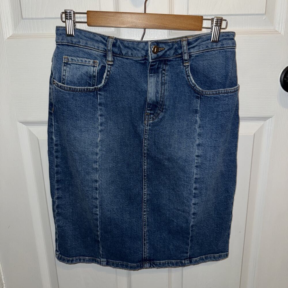 PILCRO Anthropologie Denim Blue Skirt Size 6 Above Knee 21 Inches